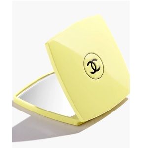 New Chanel 100% authentic limited edition double mirror